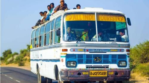  公交车|印度发明“牛粪公交”，一天消耗8吨牛粪的公交巴士，乘