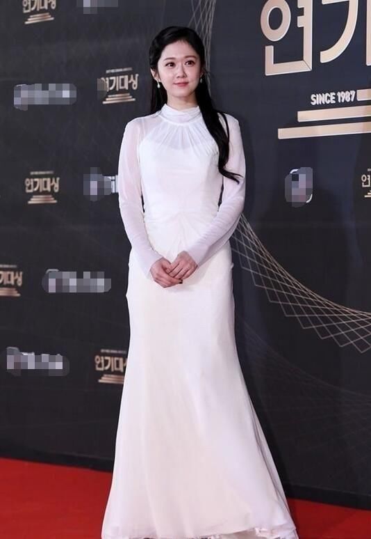 张娜拉说错话被封杀,再次出镜,撞脸赵丽颖!