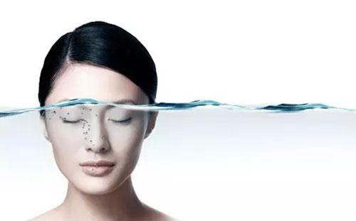 夏文华:夏季护肤告急?光子嫩肤帮你轻松应对肌肤问题