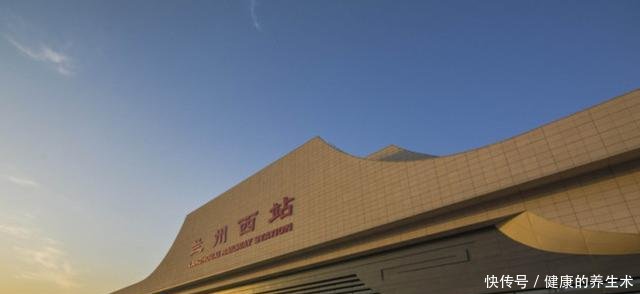  「高速铁路」中国仅用有一个特等站的铁路局，再远也要通高铁！