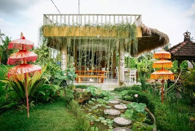 精选 | 32个别墅花园养鱼池设计方案