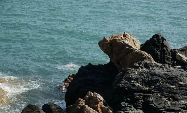 业主们的乳山银滩生活：游小石口 感受大自然的鬼斧神工