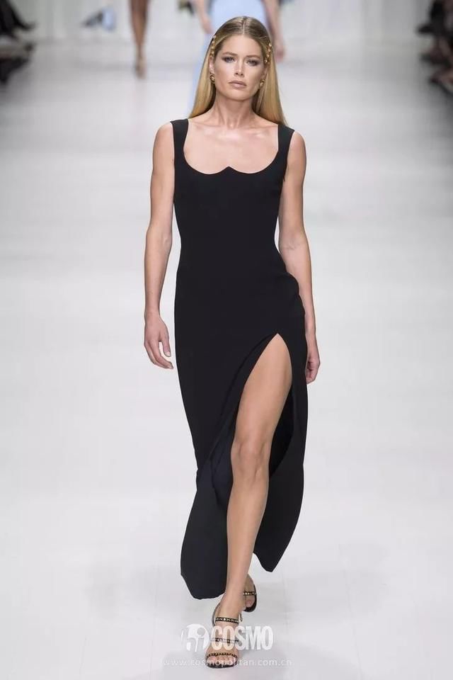 What？我买三千的裙子在撞衫，二百的裙子被称赞……