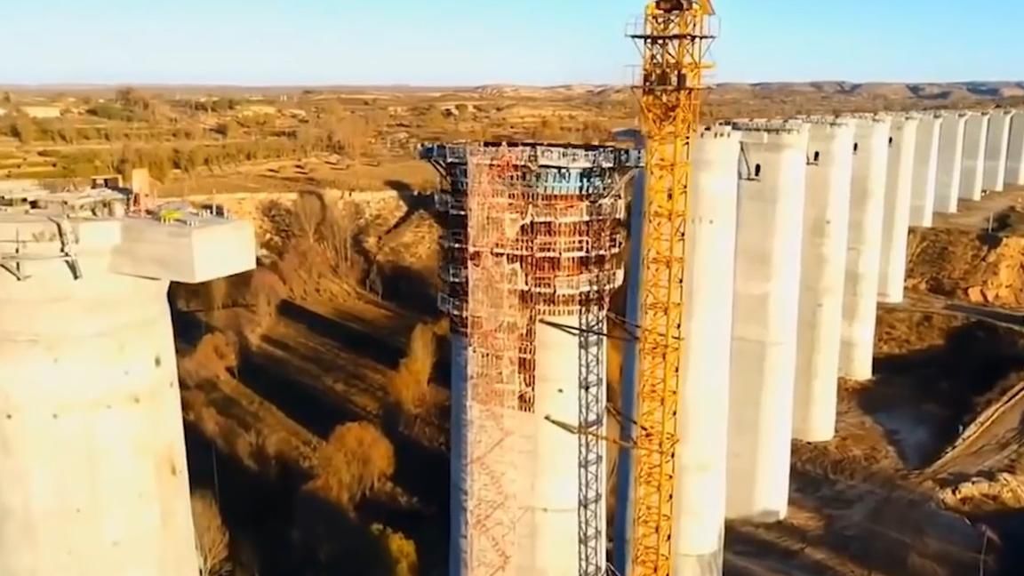 打穿喜马拉雅山！在西藏修建一条铁路，直达尼泊尔！