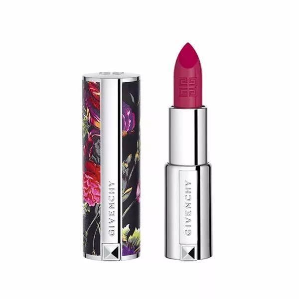 天呐| 许玮宁泳衣照被抢镜!换个唇色你就能美过湾湾最美麻豆?