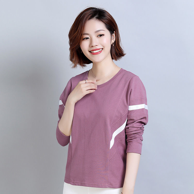 女人一旦40，再不打扮就显老，试试小衫+萝卜裤，洋气减龄美爆