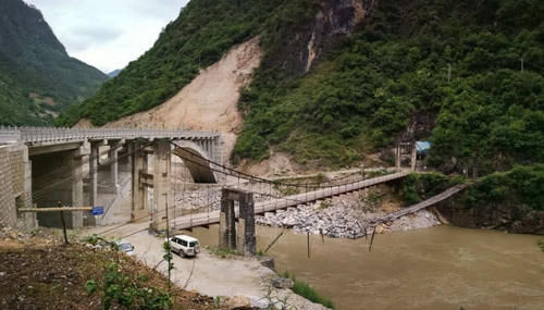  我国|我国这座大桥不准拍照，武警24小时看守，背后原因惹人感动