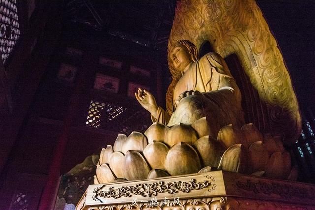 山西有座“奇怪”古寺，不烧香，也不捐钱，连香炉都用铁板盖上！