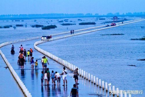 西藏此生必须要去一次，而去 西藏的G318号公路此生应该自驾一次