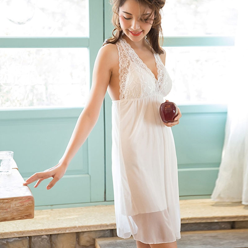 败家媳妇真会穿,这睡衣这么洋气舒适,穿上真的是性感魅力四射