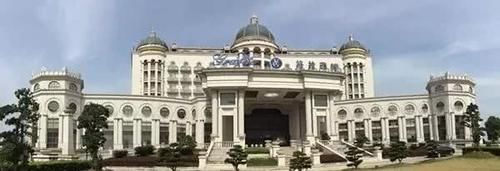 江苏有座不为人知的古镇，历史悠久，如今仅剩一条老街