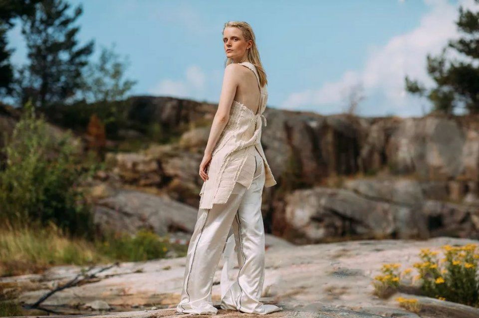 初秋穿阔腿裤，这3款绝不能碰!谁穿谁矮胖...