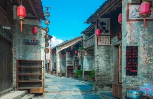 国内4A级古镇，距今1000多年历史，当地民俗活动很有意思！