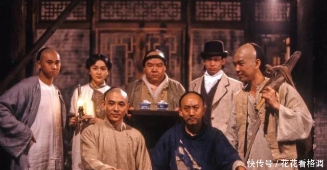 『这部』1989年，李连杰接拍这部功夫片，拍完却被嘉禾雪藏了3年才准上映