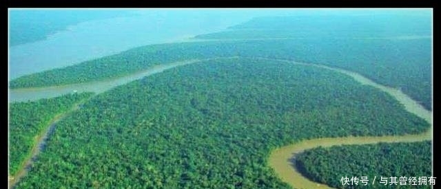 哈空难是什么飞机