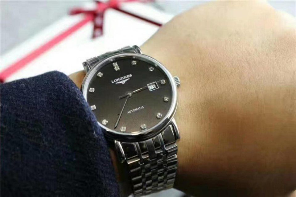 2018年中最强的20款复刻名表，看看你的手表有没有上榜?