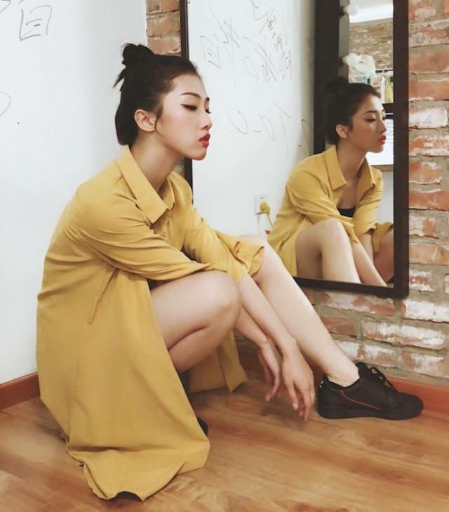 本以为Yamy的露脐装够美了，看到了宣仪美岐，网友：都是好腰