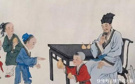 「孔融」四岁让梨的孔融,令刘备曹操都恭恭敬敬,他当时的地位有多高?