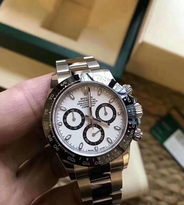  [火热]现在劳力士火热的绿水鬼表还值得入手吗?