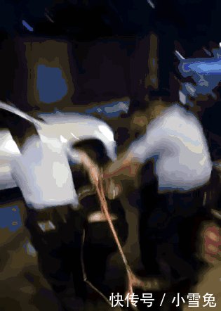 女网红毒打孕妇害得母亲被拘留，为自身利益试图花钱洗白