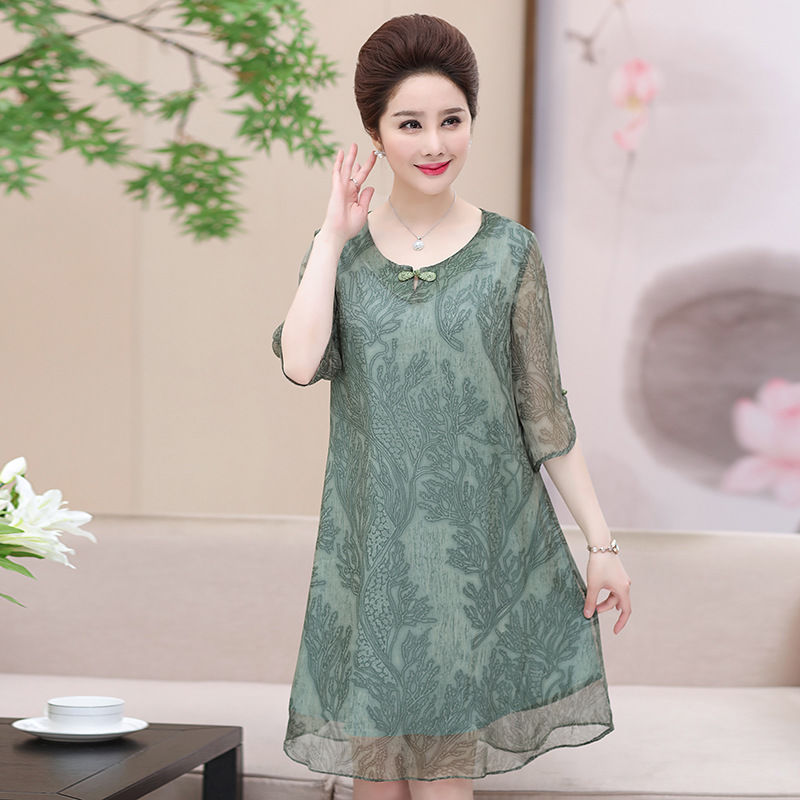 长得漂亮不如穿的漂亮!这样的连衣裙，穿出清新女神范