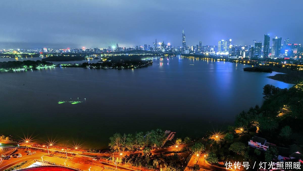  「城市」上海之外，谁能够成为长三角地区排第二位的城市南京杭州竞争强