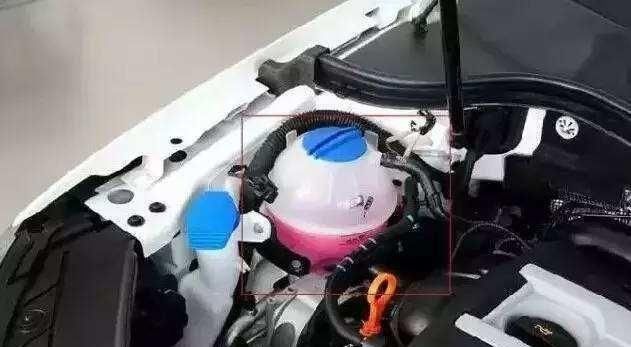  『检查』老司机教你保养汽车，不开车也要看看，以后肯定有用