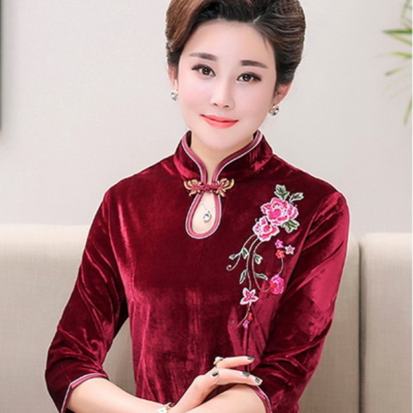 任秋风十里，也比不上穿旗袍的你