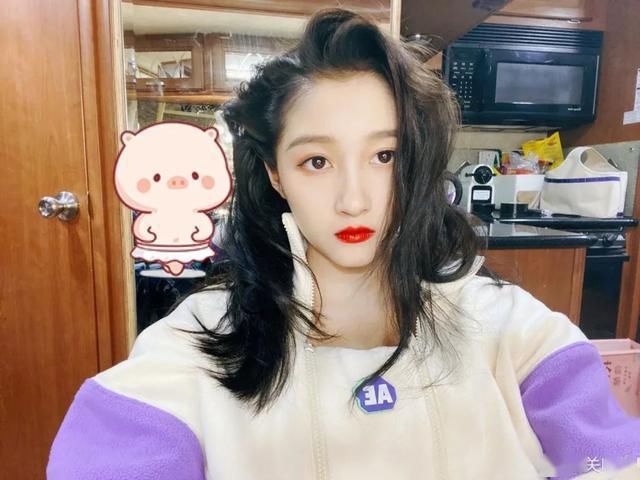  『好看』春季卫衣如何搭配才好看？我怕你看完，追着问我要链接！