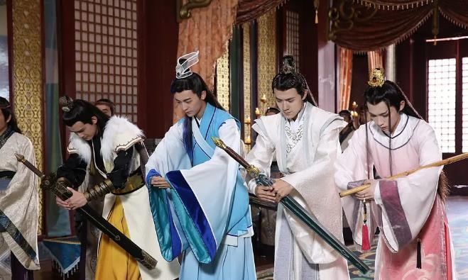  『值得』推荐6部一直不温不火的网剧，部部有惊喜，值得熬夜追