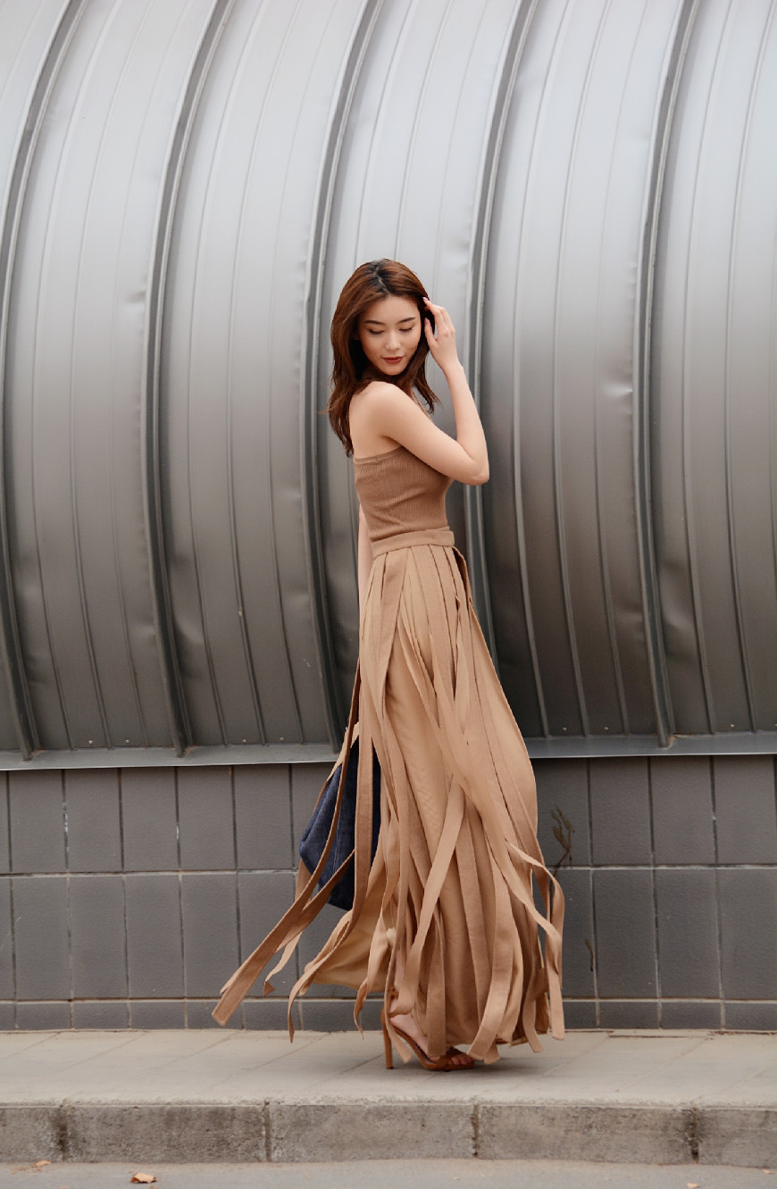 北京街拍：在798艺术街遇到一位漂亮的模特小姐姐，你想看吗？