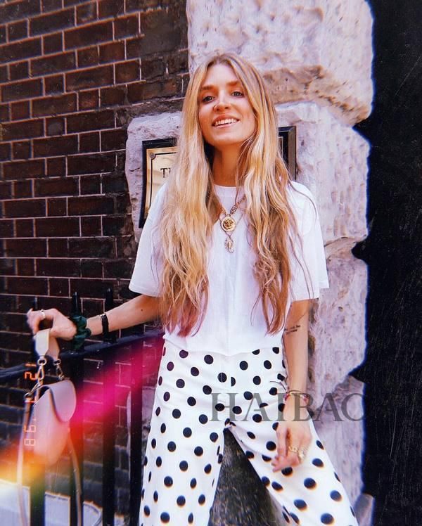 不买包包都要买的硬币项链，叠搭戴起来更好看！看过的人都被种草