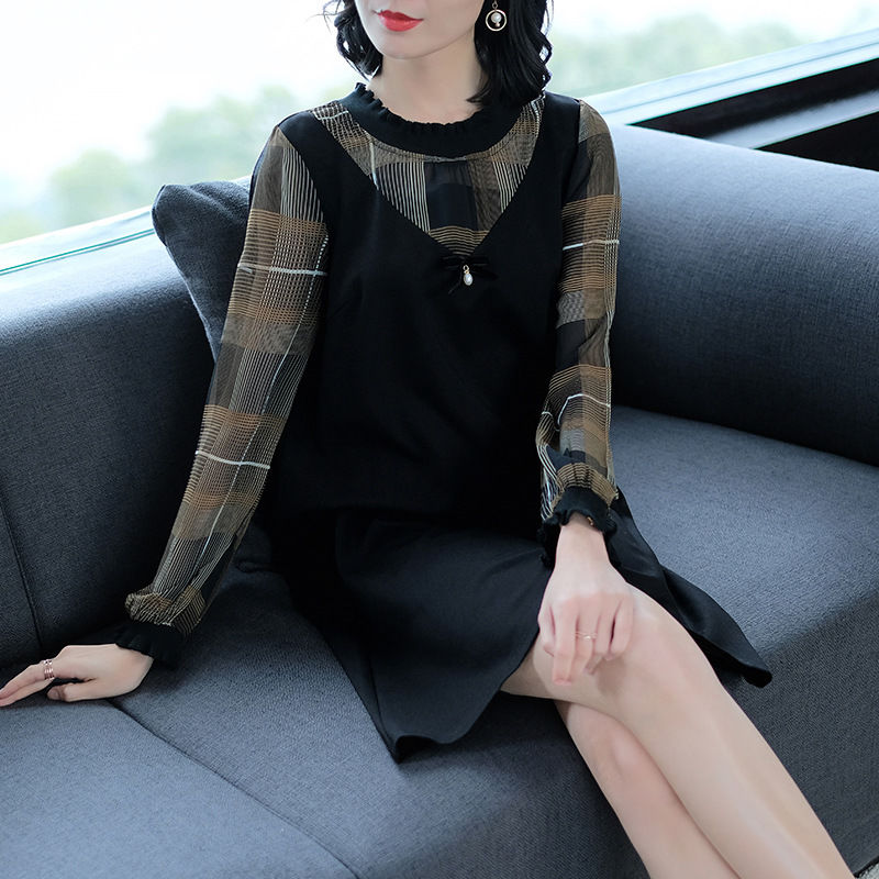 天，刚上新的“秋装”真美，一款比一款洋气，恨不得!全买回家