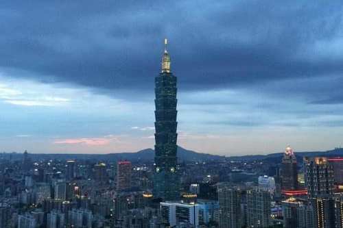 国内这座城市有望崛起，超过广州与深圳？网友表示想多了！