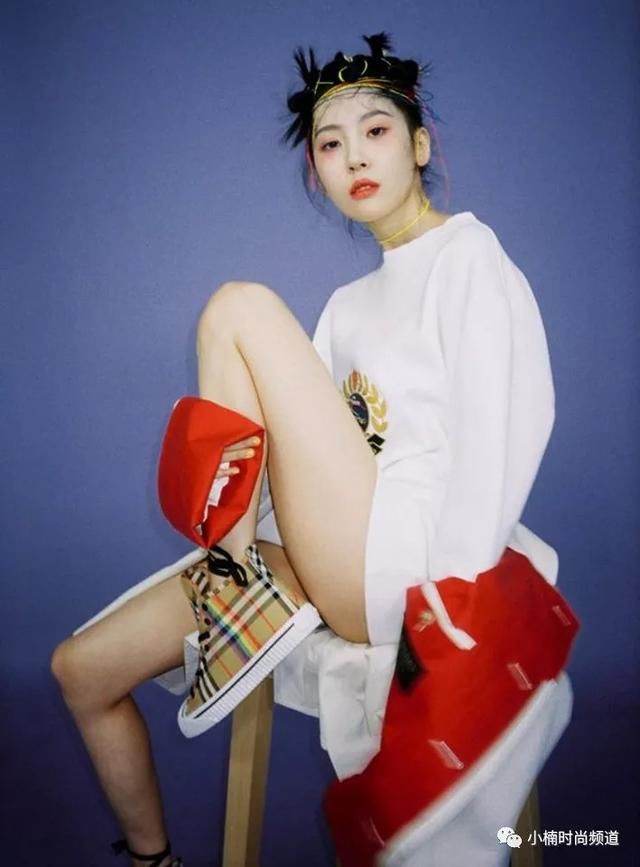 以帅气mix华丽复古,成为风格专有名词:韩国时尚新指标宣美