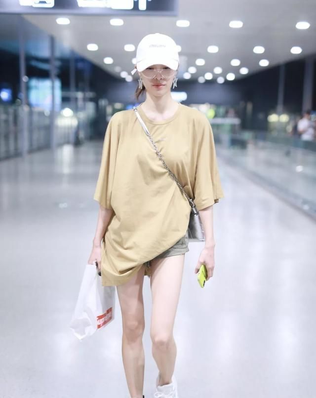  『高筒』高筒低筒靠边站,今年中筒靴最时髦!超A又百搭时髦精都在穿