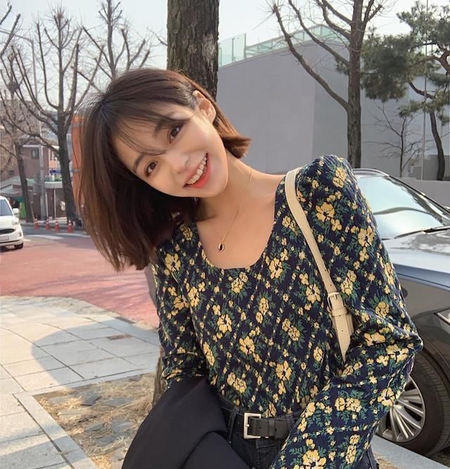 「橘色」时尚橘色系毛衣,减龄称肤又时髦,穿上它你就是最美的女人!