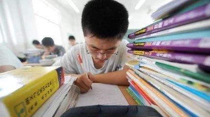 骂醒高三的一段话你敢看吗,瞬间骂醒人的话骂醒不努力的人! - 行者 - wangkeqin 的博客 骂醒高三的一段话你敢看吗,瞬间骂醒人的话骂醒不努力的人! - 行者 - wangkeqin 的博客