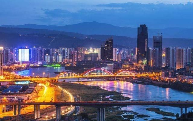  gdp：中国5个带“州”字的省会城市：一个比一个有钱，第一个想