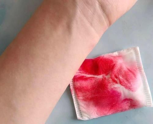  「贝德玛」5款热门卸妆水测评：欧莱雅温和清爽，贝德玛平价又好用