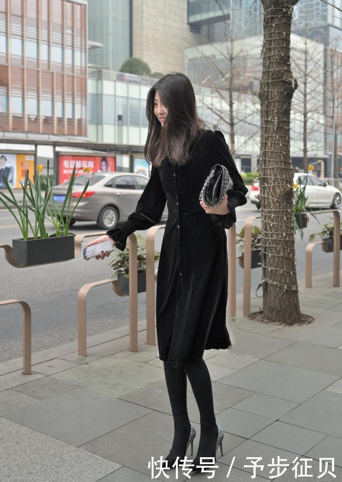 女人■街拍:三十岁左右的女人,入春外套买精不买多,8件百搭款适合你
