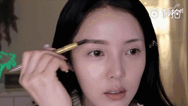 郑爽素颜真的那么美?教你1秒识破女星心机素颜妆!