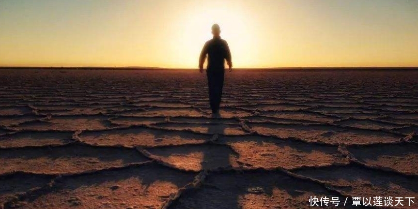 伊朗除了山多就算了,而且三分之二的国土几乎都是荒漠