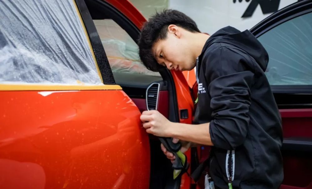 『卡宴』保时捷卡宴Coupe 装贴XPEL LUX PLUS系列漆面保护膜