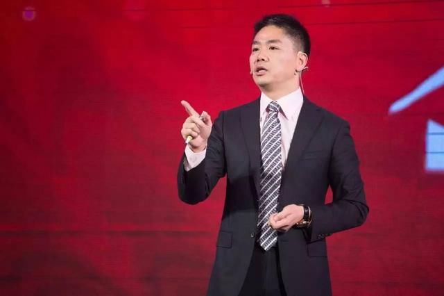 声援刘强东，周立波称可能都是被人陷害，网友：你们不是一回事