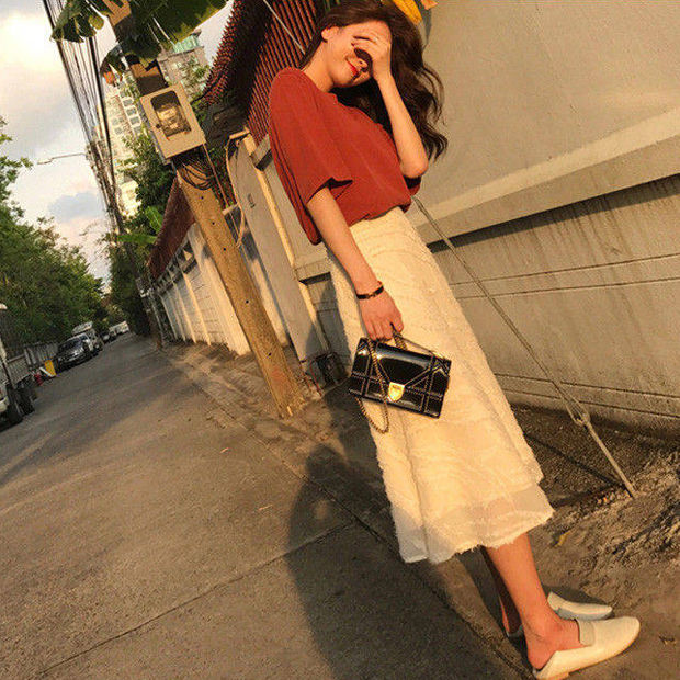 三伏天不要只穿裙，当下流行晚晚风套装，清新减龄，美的独一无二