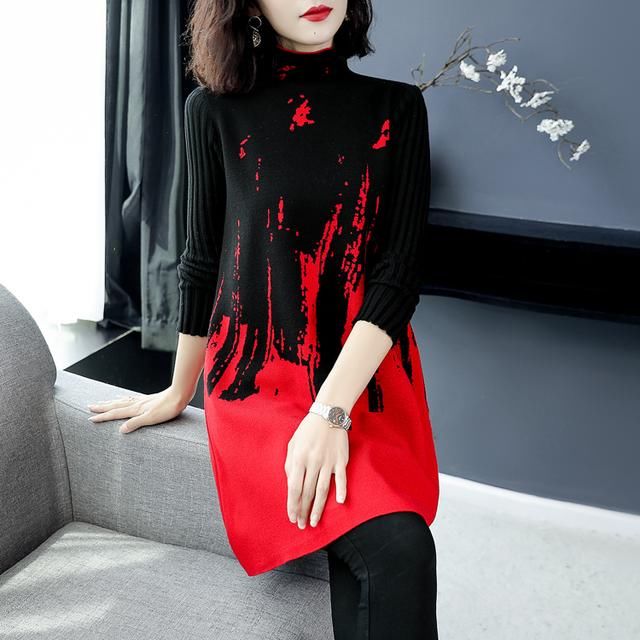 别再穿打底裤了，穿上新出炉的“毛衣裙”去逛街，保证回头率满满