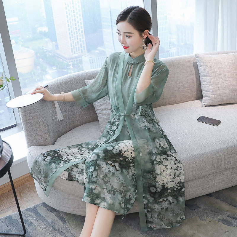 9月提前上新的“真丝裙”，好穿还不贵，38岁老婆一下购6件