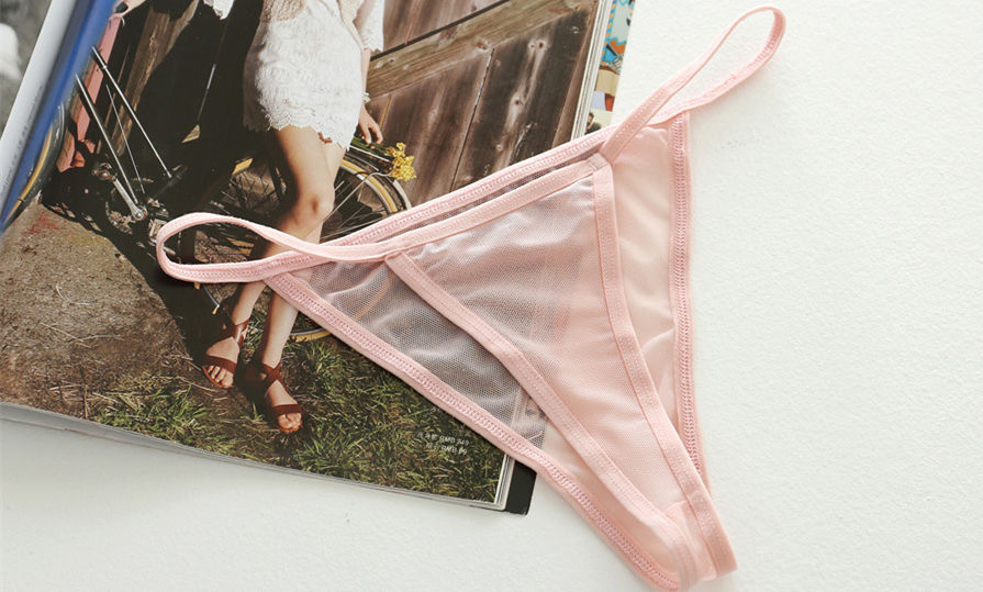 大汗淋漓的酷夏，穿冰爽睡裙+丁字裤，透气舒适性感，还告别尴尬