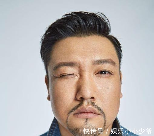  「贾冰」著名谐星贾冰老婆曝光，相差2岁像父女，网友说真是一颗好白菜